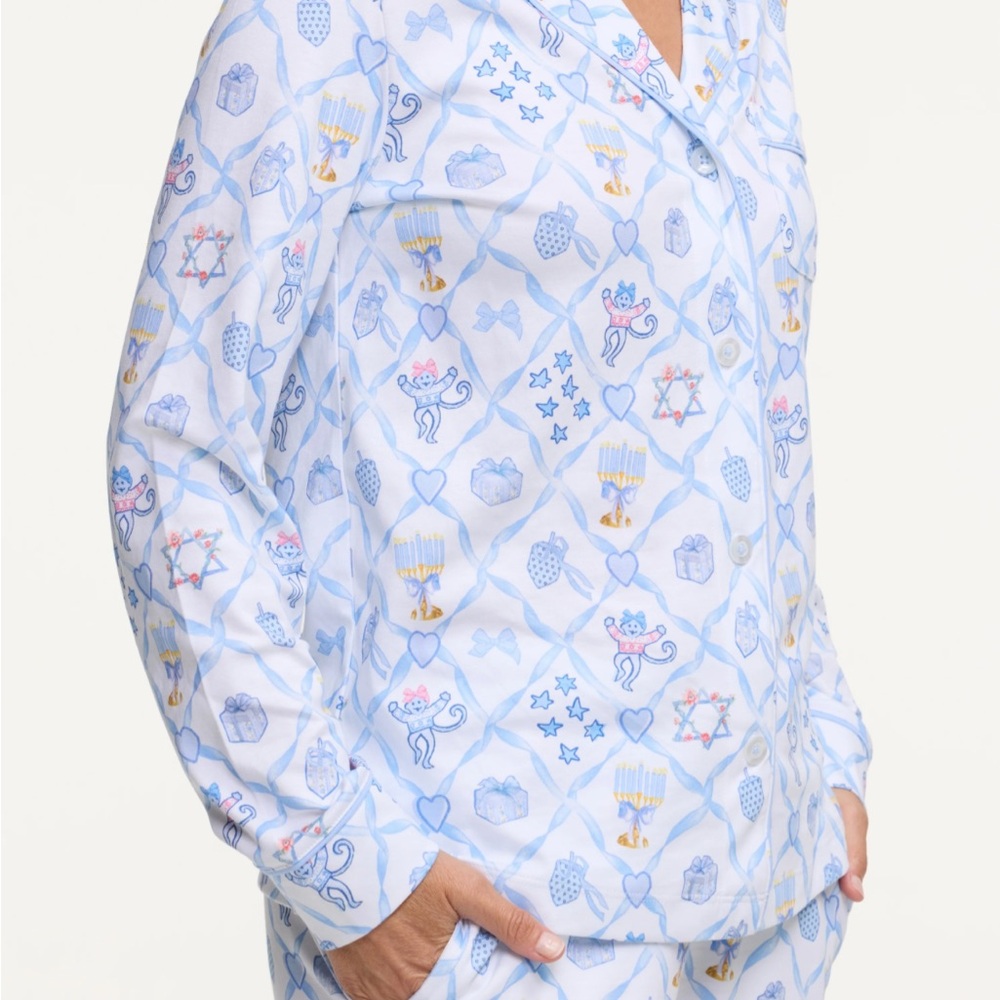 Roller Rabbit Blue and White Long Sleeve Top - Picture 2 of 4